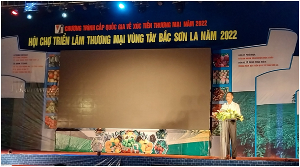 Khai mạc Hội chợ triển lãm thương mại vùng Tây Bắc - Sơn La năm 2022